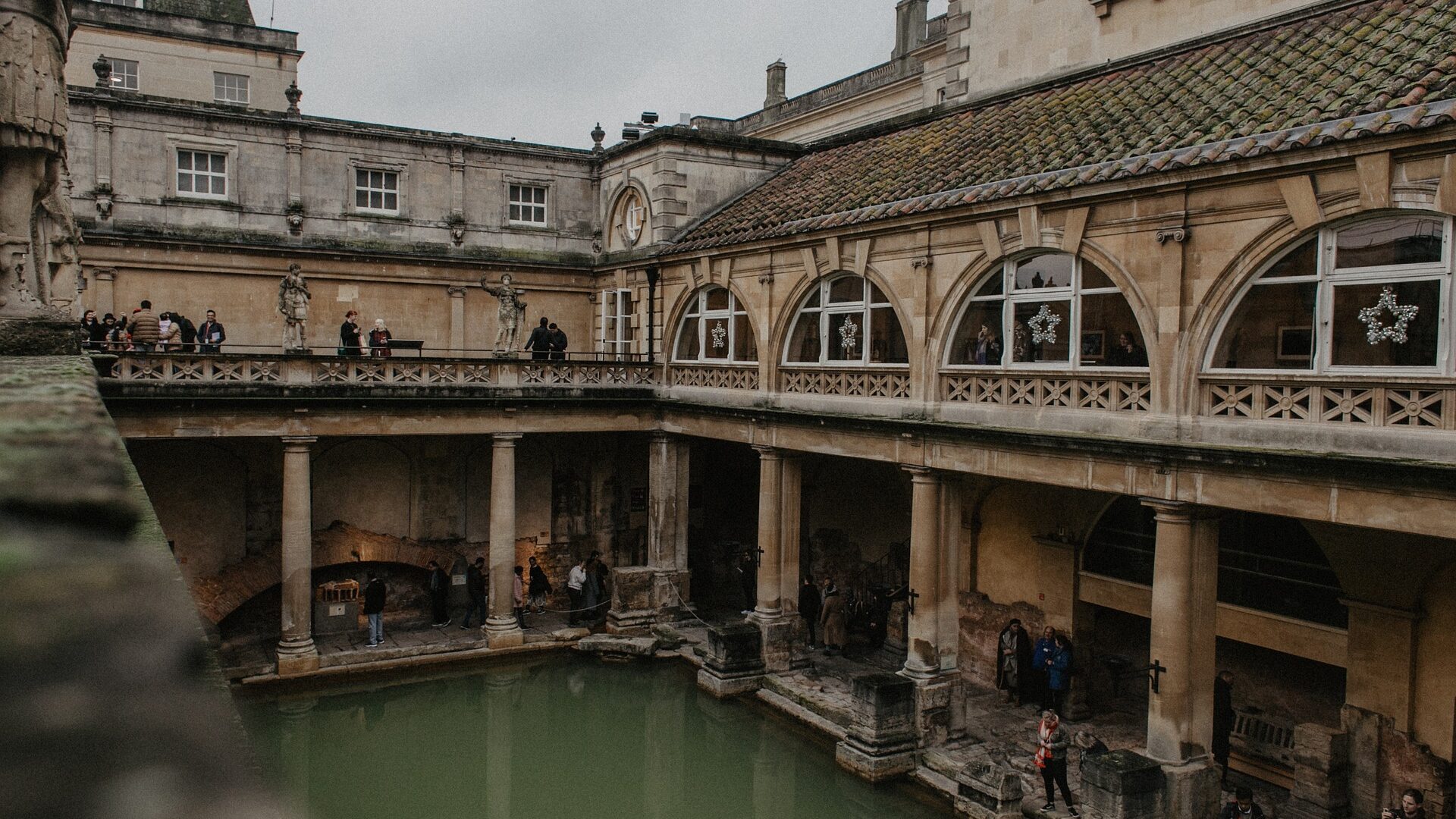 roman-baths-5363177_1920